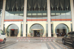 突破自我 跨越巔峰 ——圣保羅地板2016’全國營銷精英培訓會